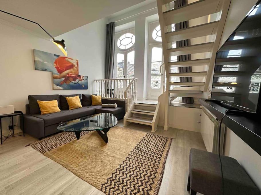 Appartement En Un Edificio Senorial: Duplex Totalmente Nuevo. à Vigo Extérieur photo